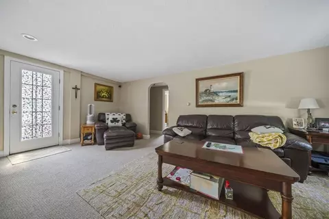 221 Bailey St, Canton, MA 02021 photo 3