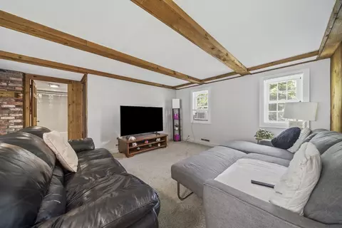 221 Bailey St, Canton, MA 02021 photo 15