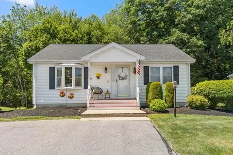78 Crystal Water Dr #78, East Bridgewater, MA 02333