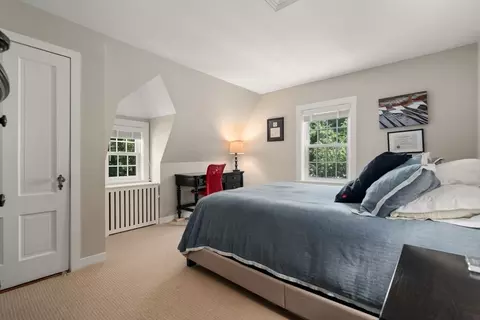 4 Arnold Rd, Wellesley, MA 02481 photo 20