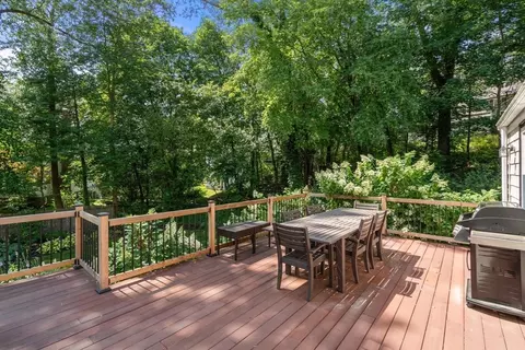 4 Arnold Rd, Wellesley, MA 02481 photo 27