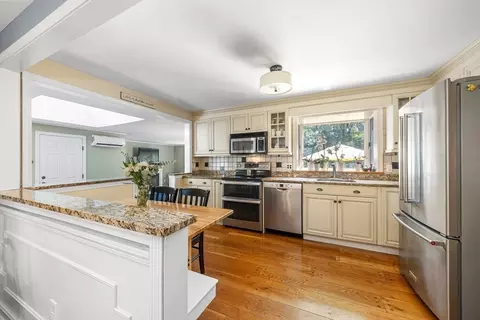 20 Brewster Rd, Hingham, MA 02043 photo 8