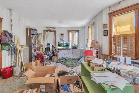 35 Stanton St, Worcester, MA 01605 photo 7