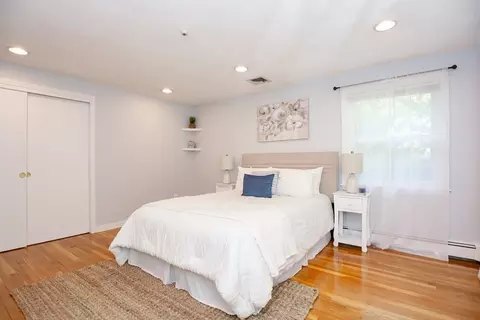 7 Foliage Dr, Walpole, MA 02081 photo 19