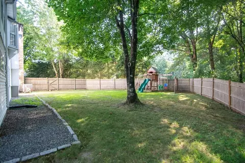 7 Foliage Dr, Walpole, MA 02081 photo 31