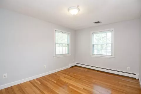 7 Foliage Dr, Walpole, MA 02081 photo 20
