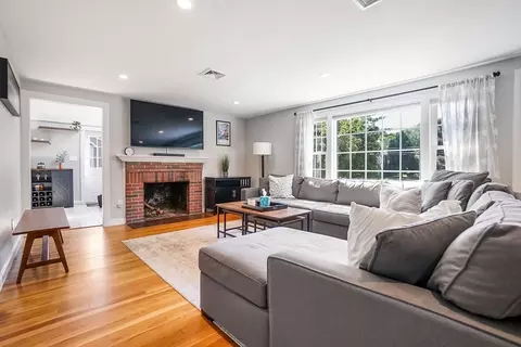 19 Riverview Rd, Framingham, MA 01701 photo 5