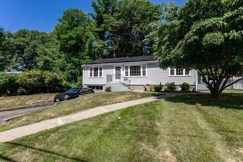 19 Riverview Rd, Framingham, MA 01701