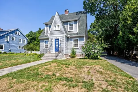 6 Central Ave, South Hadley, MA 01075