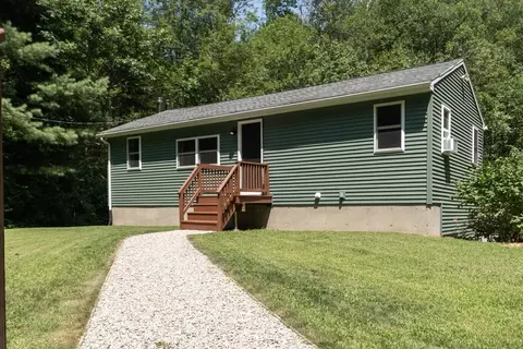 67 Juniper St, West Brookfield, MA 01585