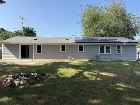 7 Terry Ln E, Wareham, MA 02571 photo 4