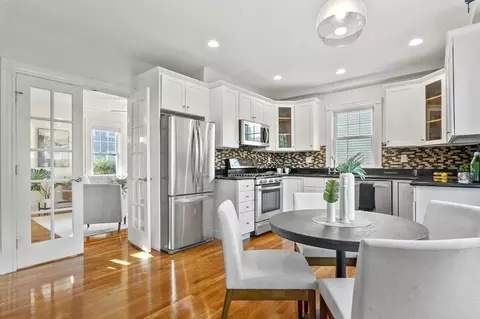 9 Swetts Ct #9, Watertown, MA 02472