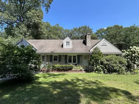 222 James St, Feeding Hills, MA 01030