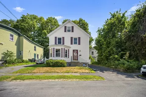 76 Middlesex St, Haverhill, MA 01835