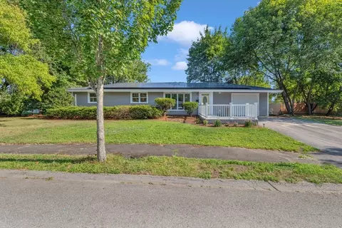 3 Exeter Rd, Beverly, MA 01915