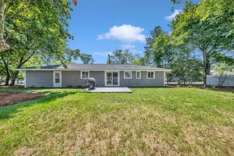 3 Exeter Rd, Beverly, MA 01915 photo 27