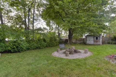 Exterior - 6 Stoneleigh Rd, Worcester, MA 01606 photo 9 of 10