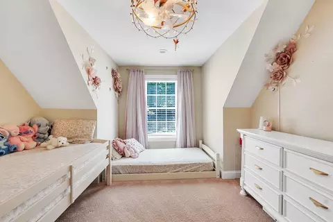 Bedroom - 11 Miller St, Athol, MA 01331 photo 3 of 6