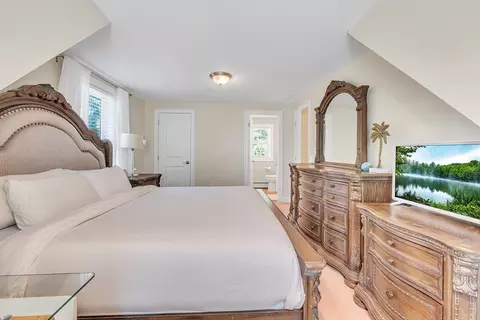 Bedroom - 11 Miller St, Athol, MA 01331 photo 5 of 6