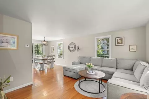 825 Cotuit, Mashpee, MA 02649 photo 11
