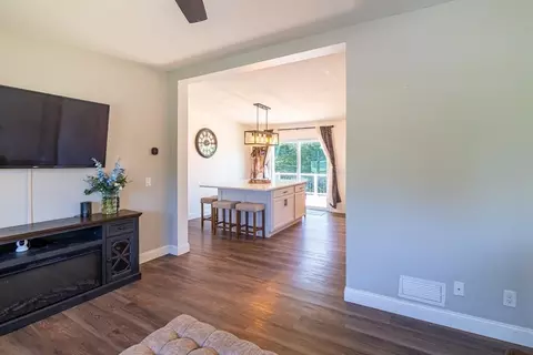 1184 School St, Webster, MA 01570 photo 12
