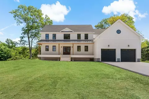 15 Bucklin Dr, Rehoboth, MA 02769