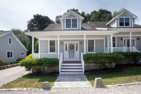 1346 Main Rd #B, Westport, MA 02790