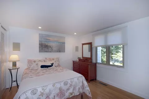 386 Mashpee Neck Rd, Mashpee, MA 02649 photo 25
