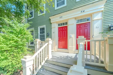 52 Summer St #4, Haverhill, MA 01830