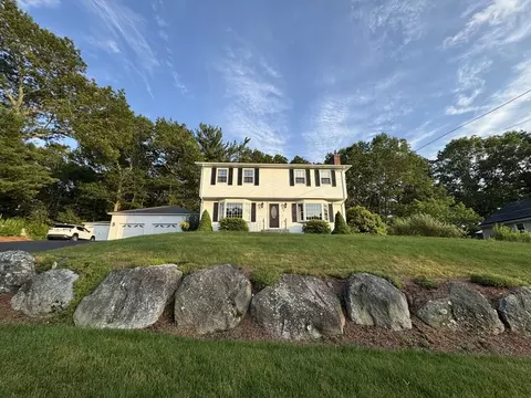 71 Parsonage Way, Attleboro, MA 02703