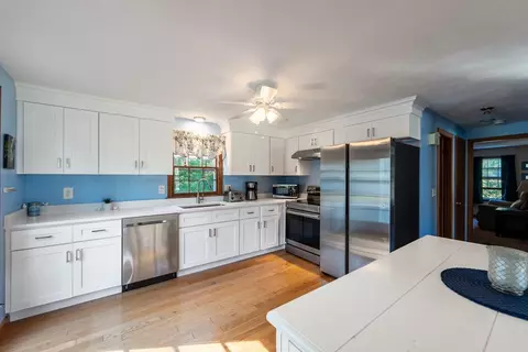 71 Parsonage Way, Attleboro, MA 02703 photo 15