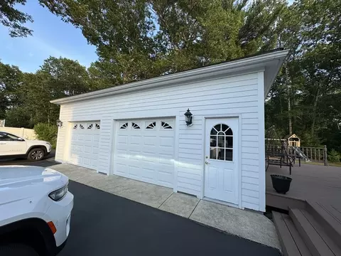 71 Parsonage Way, Attleboro, MA 02703 photo 3