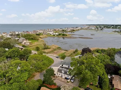 18 Pondview Ave #1, Scituate, MA 02066