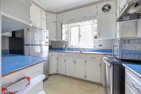 60 Murray St, Fall River, MA 02720 photo 3