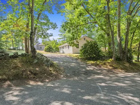 Exterior - 27 Old Jacobs Rd, Georgetown, MA 01833 photo 8 of 9