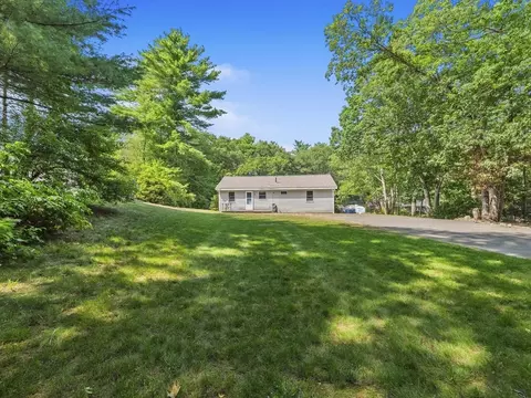 Exterior - 27 Old Jacobs Rd, Georgetown, MA 01833 photo 7 of 9