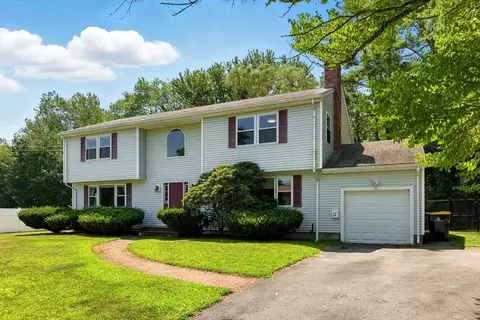 Exterior - 33 Highgate Rd, Framingham, MA 01701 photo 3 of 5