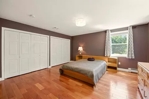 Bedroom - 33 Highgate Rd, Framingham, MA 01701 photo 2 of 8