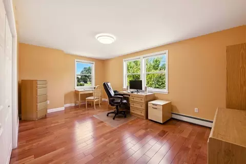Bedroom - 33 Highgate Rd, Framingham, MA 01701 photo 7 of 8