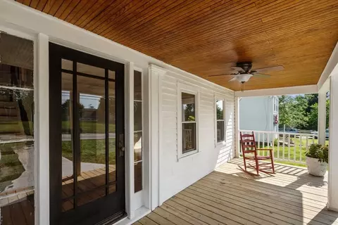 Exterior - 337 Boston Rd, Sutton, MA 01590 photo 3 of 14