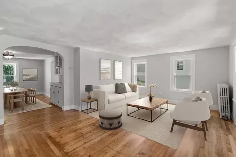 Living - 337 Boston Rd, Sutton, MA 01590 photo 1 of 6