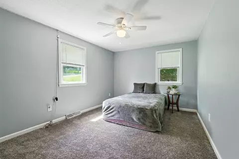 293 Laurelton St, Springfield, MA 01109 photo 24