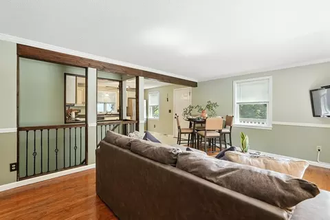 293 Laurelton St, Springfield, MA 01109 photo 17