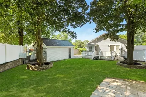 Exterior - 256 Baldwin St, Lowell, MA 01851 photo 6 of 8