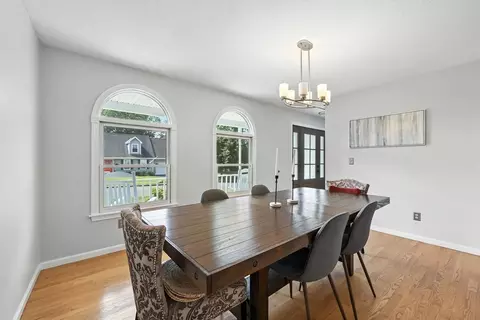 79 Stephanie Cir, Springfield, MA 01129 photo 7
