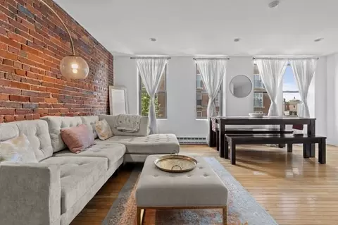 328 Commercial St #52, Boston, MA 02109