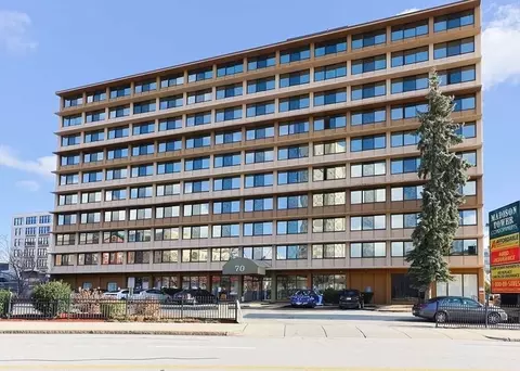 70 Southbridge St #310, Worcester, MA 01608