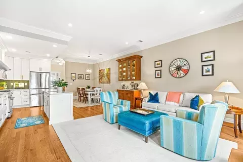 191 Beacon St #7, Boston, MA 02116