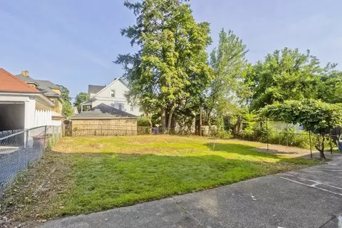 144 Euclid Ave, Springfield, MA 01108 photo 40