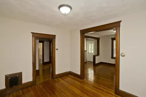 144 Euclid Ave, Springfield, MA 01108 photo 30